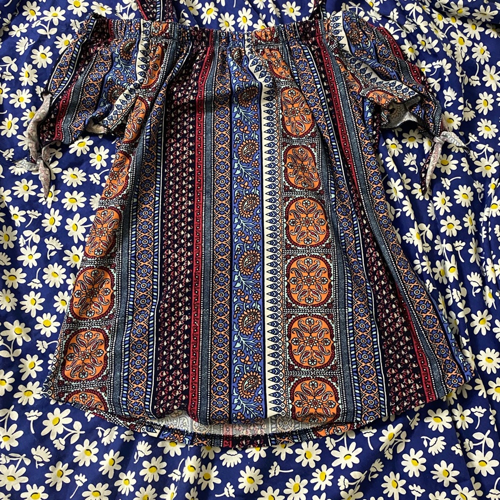 Size small bundle - Picture 2 of 14